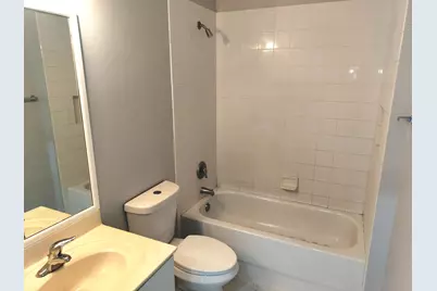 826 Middleton Drive SW, Vero Beach, FL 32962 - Photo 7