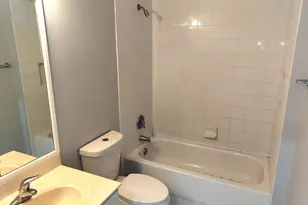 826 Middleton Dr SW, Vero Beach, FL 32962 - Photo 7