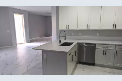 826 Middleton Drive SW, Vero Beach, FL 32962 - Photo 5