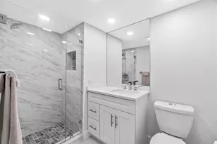 6 Stratford Dr E, Boynton Beach, FL 33436 - Photo 23