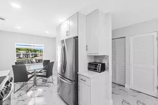 6 Stratford Dr E, Boynton Beach, FL 33436 - Photo 7