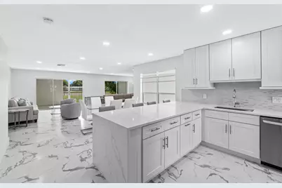 6 Stratford Drive E #D, Boynton Beach, FL 33436 - Photo 5