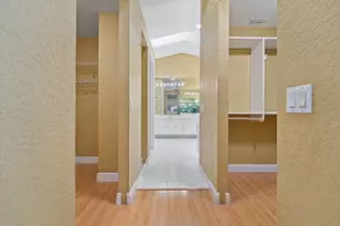 10860 Fairmont Village Dr, Lake Worth, FL 33449 - Photo 21