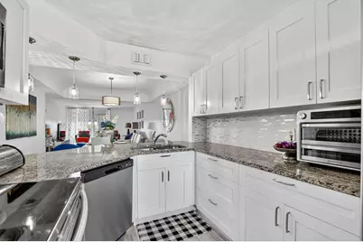 23277 Barwood Lane N #403, Boca Raton, FL 33428 - Photo 3