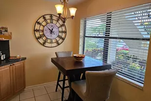 7706 Tahiti Ln, Lake Worth, FL 33467 - Photo 5