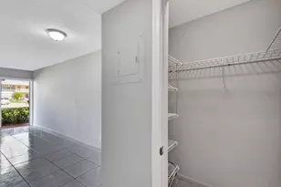 27 Camden B, West Palm Beach, FL 33417 - Photo 5