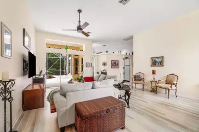 9043 Cypress Hollow Drive, Palm Beach Gardens, FL 33418 - Photo 7