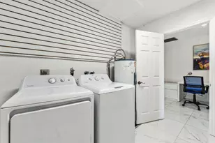 1243 Garfield St, Hollywood, FL 33019 - Photo 19