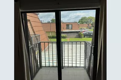 4221 Turnberry Circle #10, Lake Worth, FL 33467 - Photo 17