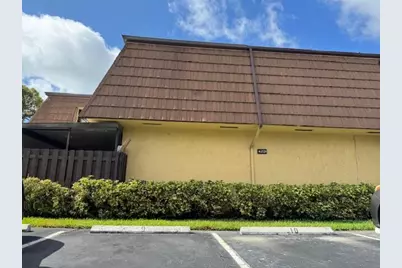 4221 Turnberry Circle #10, Lake Worth, FL 33467 - Photo 3