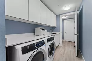 3730 N Ocean Dr, Singer Island, FL 33404 - Photo 23