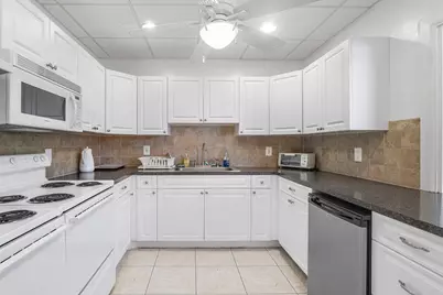 2191 NE 1st Court #Apt 106, Boynton Beach, FL 33435 - Photo 21