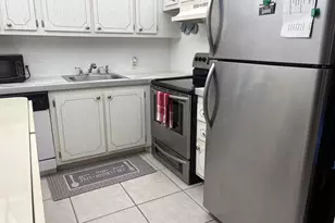 124 Dorset C, Boca Raton, FL 33434 - Photo 5