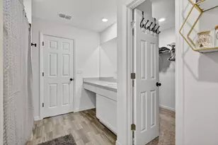 543 SW Kabot Ave, Port Saint Lucie, FL 34953 - Photo 25
