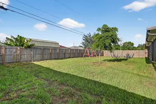 543 SW Kabot Ave, Port Saint Lucie, FL 34953 - Photo 35