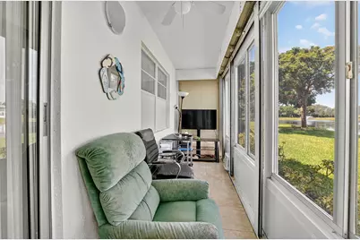 536 Durham S Circle #536, Deerfield Beach, FL 33442 - Photo 9