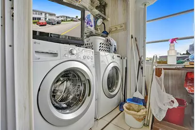 279 Tuscany E, Delray Beach, FL 33446 - Photo 13