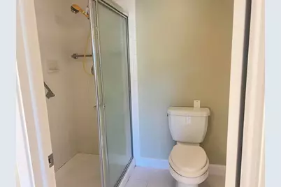 4501 Martinique Way #F2, Pompano Beach, FL 33066 - Photo 15