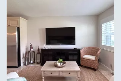 200 Horizons W #111, Boynton Beach, FL 33435 - Photo 5