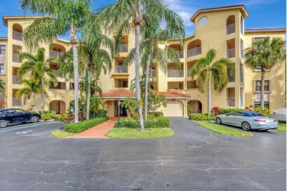 300 Uno Lago Drive #101, Juno Beach, FL 33408 - Photo 3
