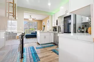 15822 SW 10th St, Hollywood, FL 33027 - Photo 13