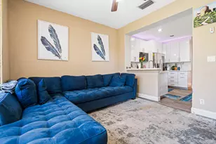 15822 SW 10th St, Hollywood, FL 33027 - Photo 5