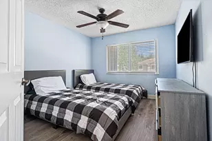 15822 SW 10th St, Hollywood, FL 33027 - Photo 23