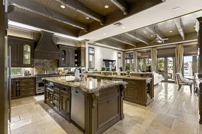 3131 NE 27th Avenue, Pompano Beach, FL 33064 - Photo 5