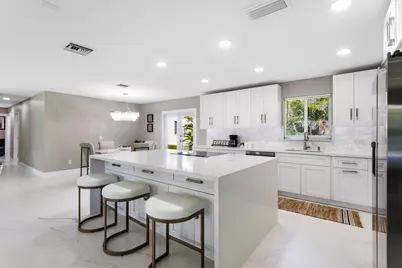 5200 Club Road, Haverhill, FL 33415 - Photo 7