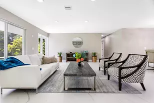 5200 Club Rd, Haverhill, FL 33415 - Photo 13