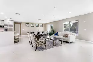 5200 Club Rd, Haverhill, FL 33415 - Photo 11