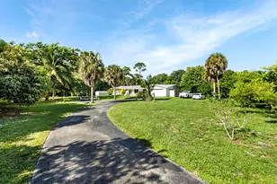 5200 Club Rd, Haverhill, FL 33415 - Photo 1