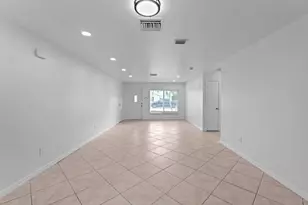 1301 N L St, Lake Worth Beach, FL 33460 - Photo 9