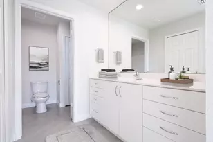 12 Los Gatos Ln, Port Saint Lucie, FL 34952 - Photo 9