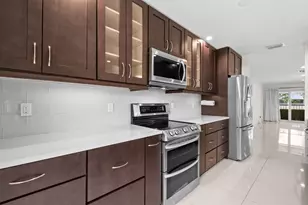 1100 Surf Rd, West Palm Beach, FL 33404 - Photo 9