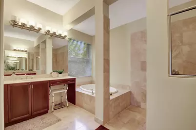 8123 Woodslanding Trail, West Palm Beach, FL 33411 - Photo 21