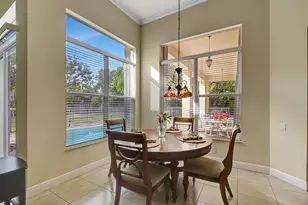 8123 Woodslanding Trail, West Palm Beach, FL 33411 - Photo 15