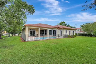 8123 Woodslanding Trail, West Palm Beach, FL 33411 - Photo 37