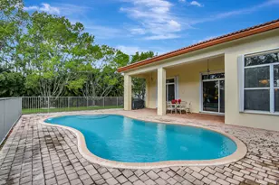 8123 Woodslanding Trail, West Palm Beach, FL 33411 - Photo 35