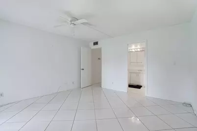 2305 Lucaya Lane #G1, Pompano Beach, FL 33066 - Photo 13