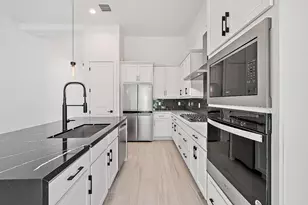 10151 Driftwood Wy, West Palm Beach, FL 33412 - Photo 19