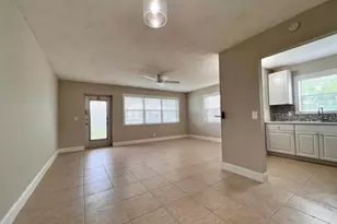 139 Sheffield F, West Palm Beach, FL 33417 - Photo 5