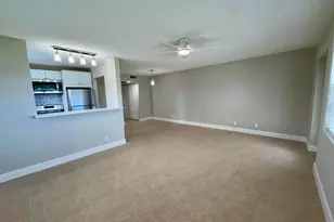139 Sheffield F, West Palm Beach, FL 33417 - Photo 3