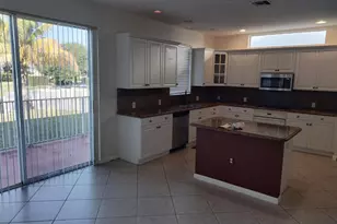 16729 SW 16th St, Pembroke Pines, FL 33027 - Photo 9