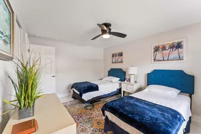 720 N Dixie Highway #303, Lantana, FL 33462 - Photo 19