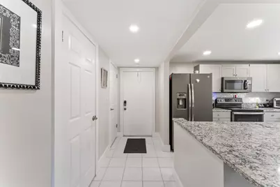 720 N Dixie Highway #303, Lantana, FL 33462 - Photo 1