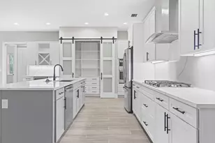 179 SE Via Lago Garda, Port Saint Lucie, FL 34952 - Photo 3