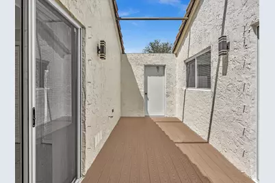 7222 Carmel Court, Boca Raton, FL 33433 - Photo 39