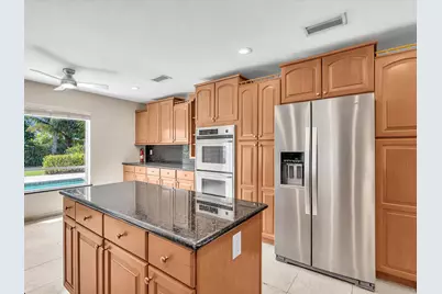 7222 Carmel Court, Boca Raton, FL 33433 - Photo 19