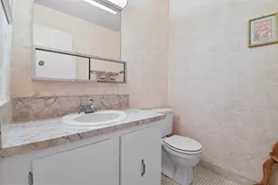 1097 Cir Terrace W, Delray Beach, FL 33445 - Photo 13